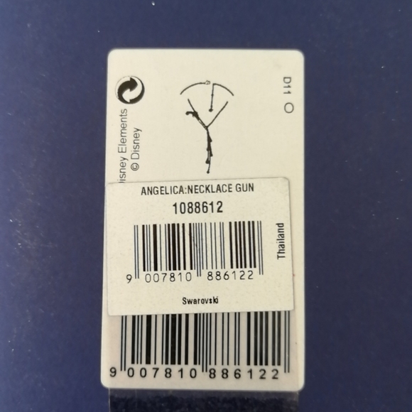 Swarovski Pirates of the Caribbean necklace - Picture 8 of 8